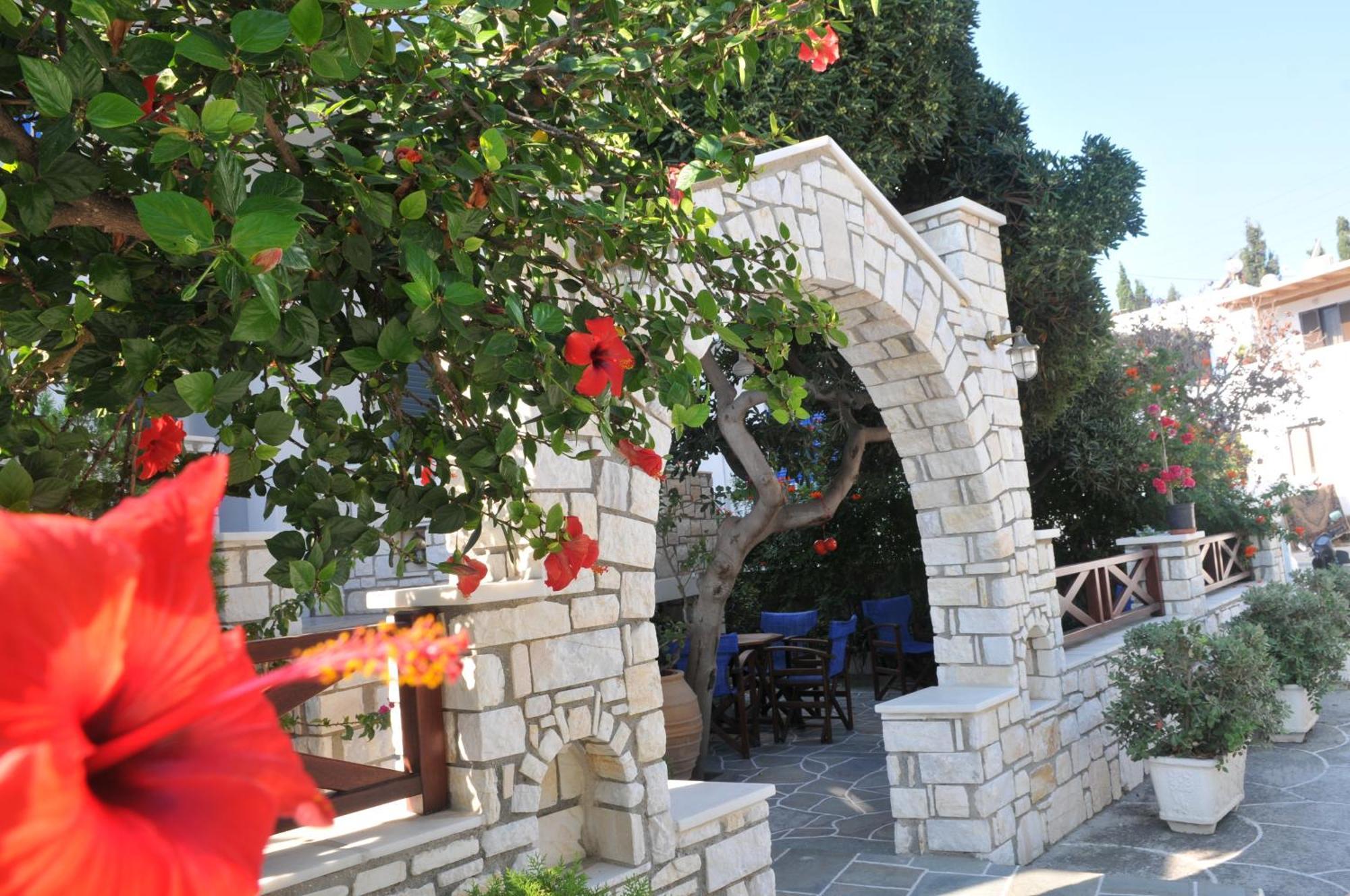 Anna Platanou Hotel Páros 외부 사진