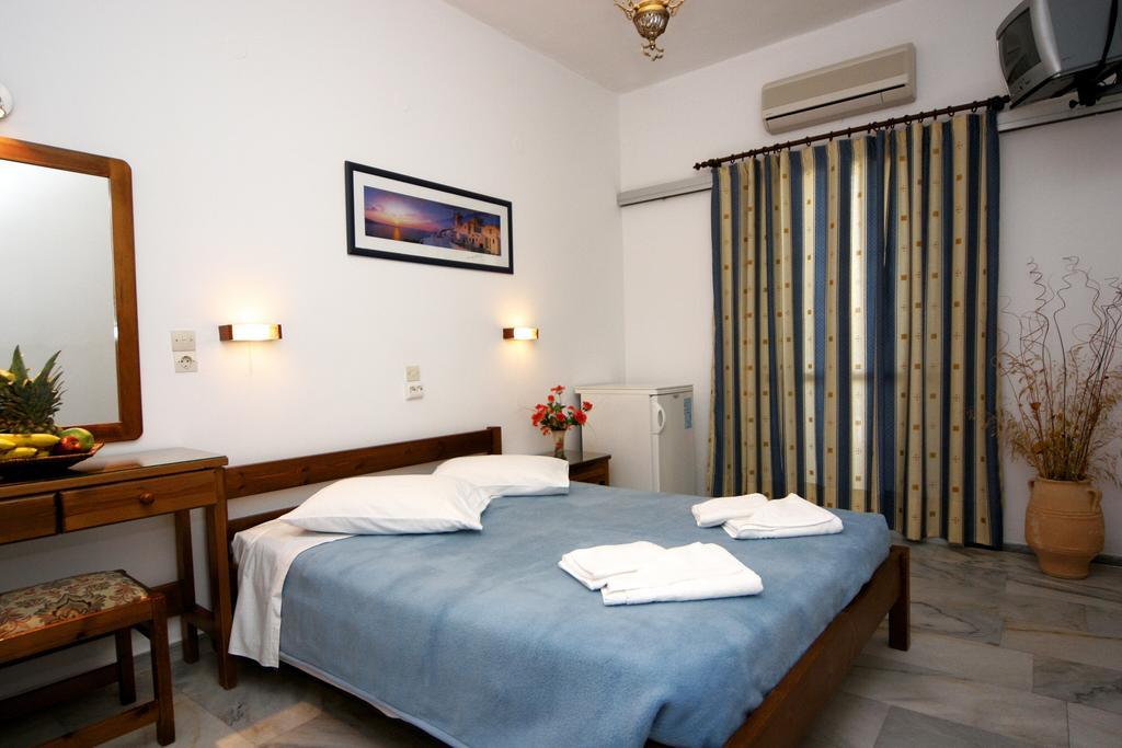 Anna Platanou Hotel Páros 객실 사진